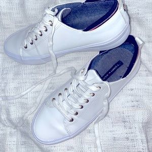 Tomy Hilfiger tennis shoes